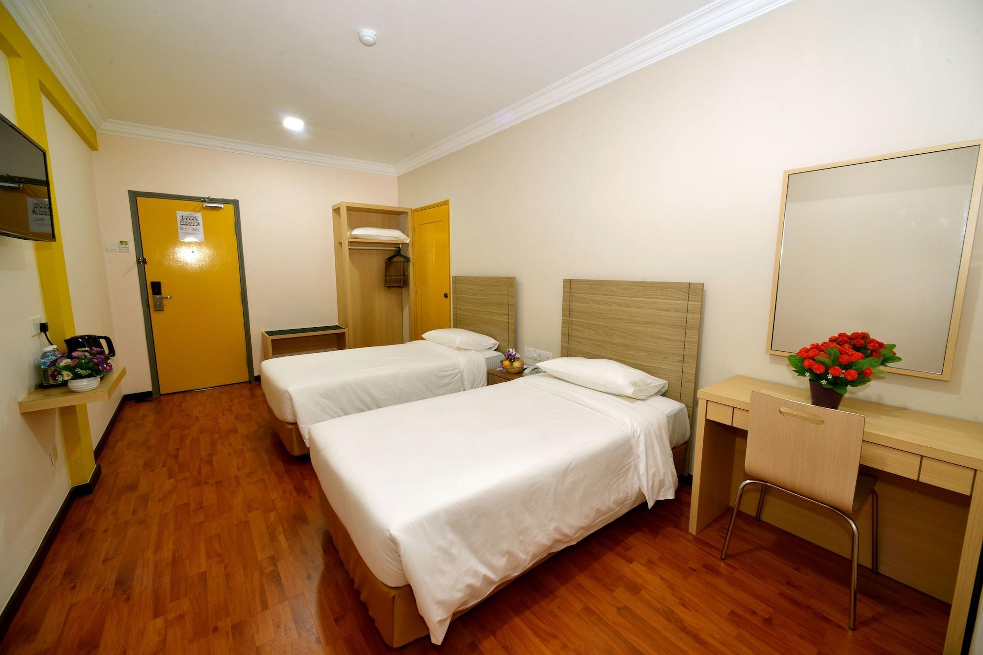 Classic Boutique Hotel Куантан Экстерьер фото